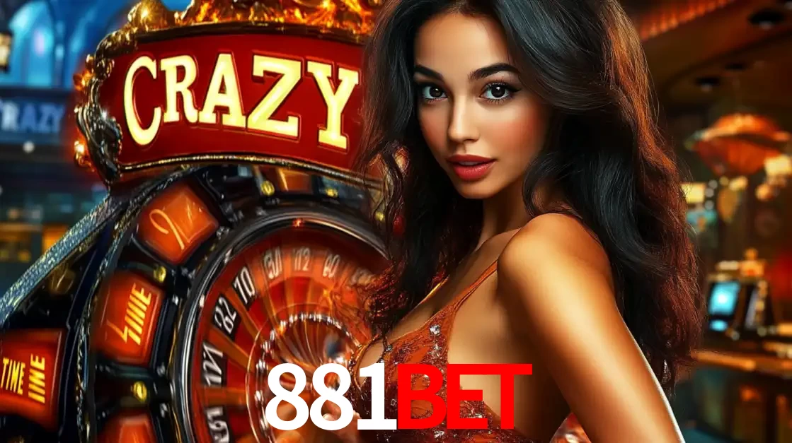 Mulher glamourosa olhando para a câmera com a roda vermelha do Crazy Time ao fundo em um ambiente de cassino, destacando a emoção dos jogos ao vivo no 881bet.